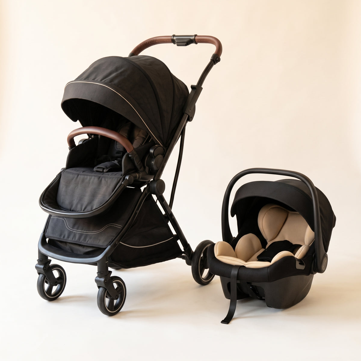 Poussette 2 en 1 Aube Noir intense et sa coque bébé